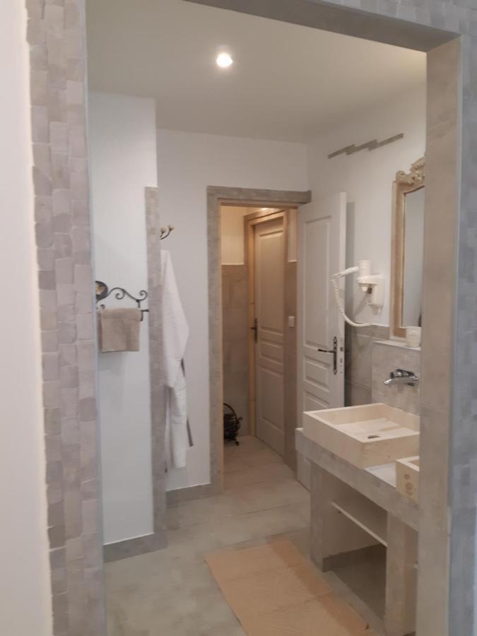 Villa La Licorne Piscine Privee, Jacuzzi, Massages, Tennis, Golf A 9Km Belcodene Exterior foto