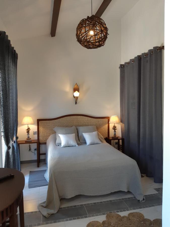 Villa La Licorne Piscine Privee, Jacuzzi, Massages, Tennis, Golf A 9Km Belcodene Exterior foto